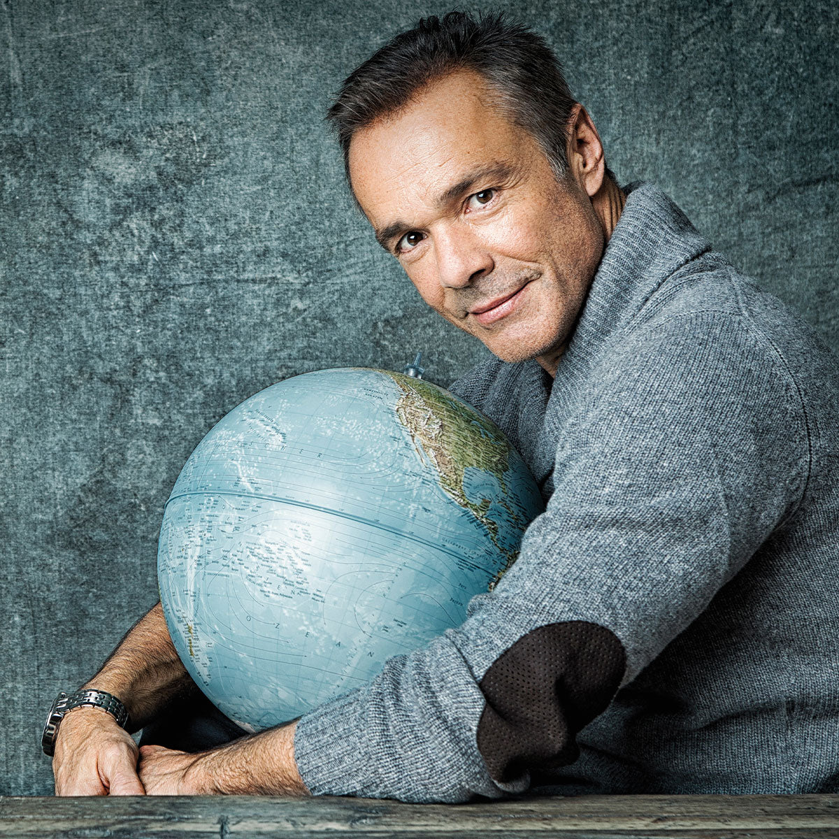 MONDBERGE Magazin - Ausgabe 1 (Berggorillas)